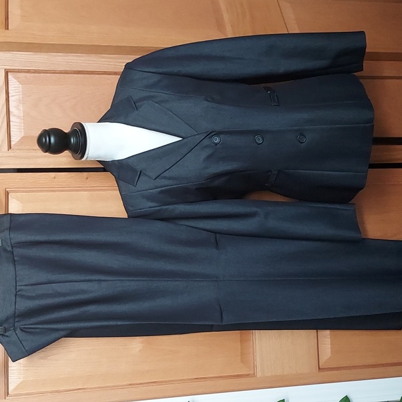 Lena Gabrielle NWOT Pant Suit - Picture 15 of 15
